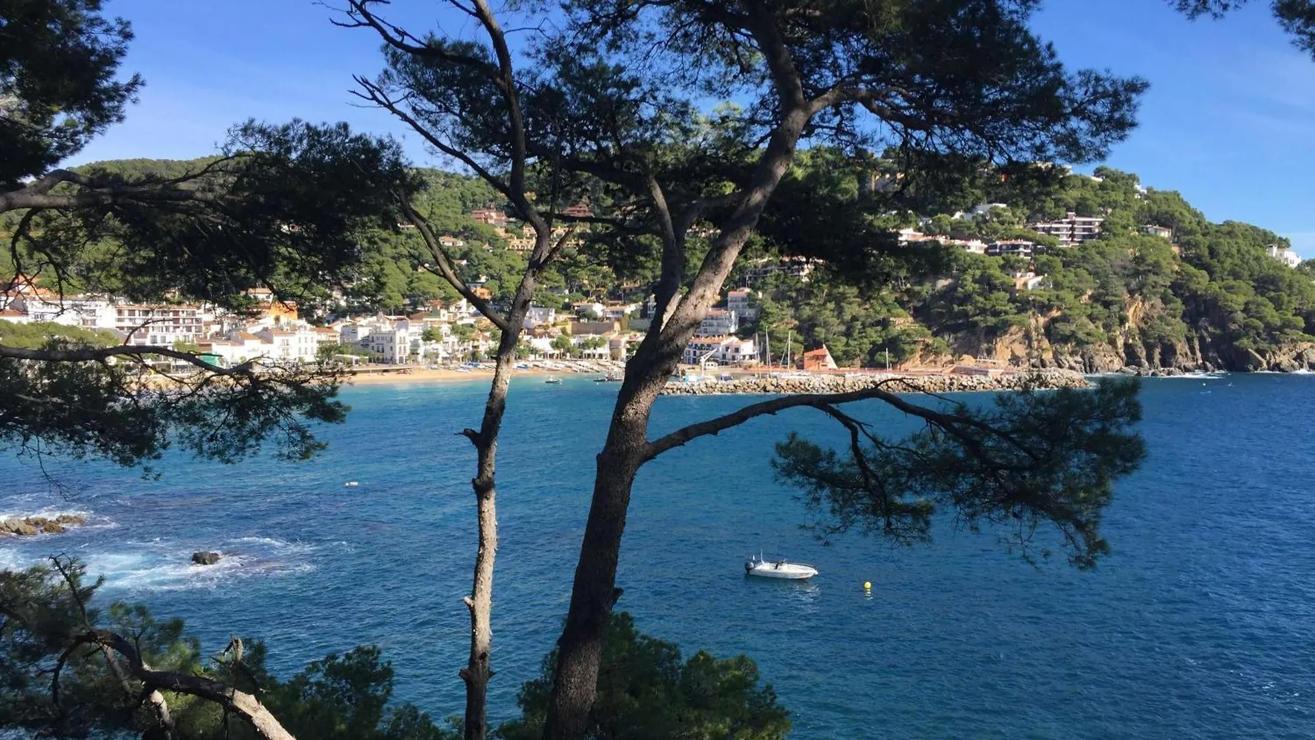 Gemuetliches Ferienhaus Mit Pool Und Meerblick サンタ・クリスティーナ・ダロ